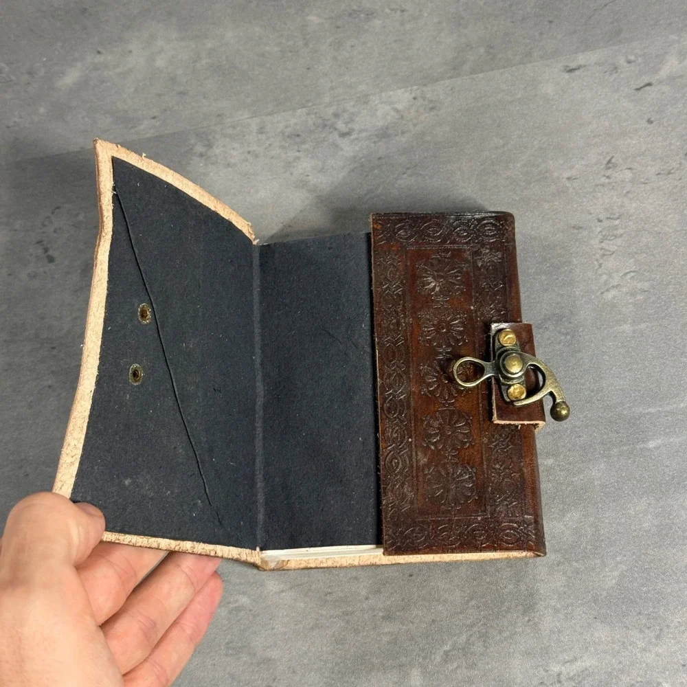 The Leather Farm Journal Unisex Brown Tree of Life Embossed Leather Diary Notes